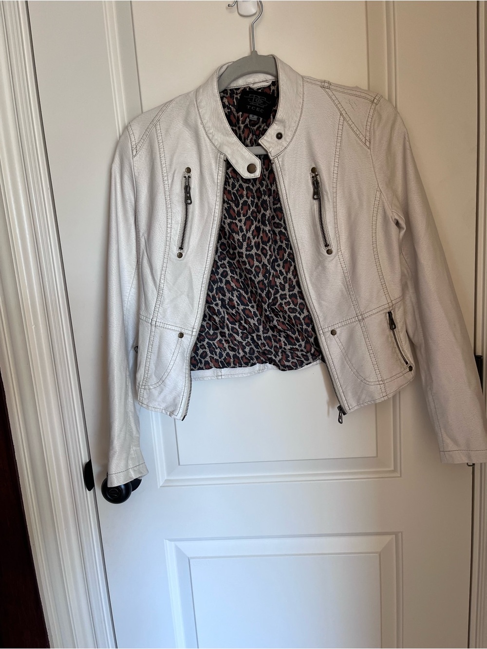 TCEC White Faux Leather Moto Jacket with Leopard-Print Lining